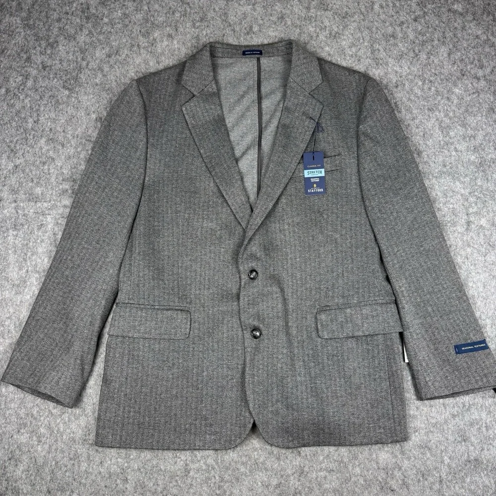 NEW $168 Stafford Men Blazer 46 Short Gray Herringbone Stretch Sport Coat Jacket